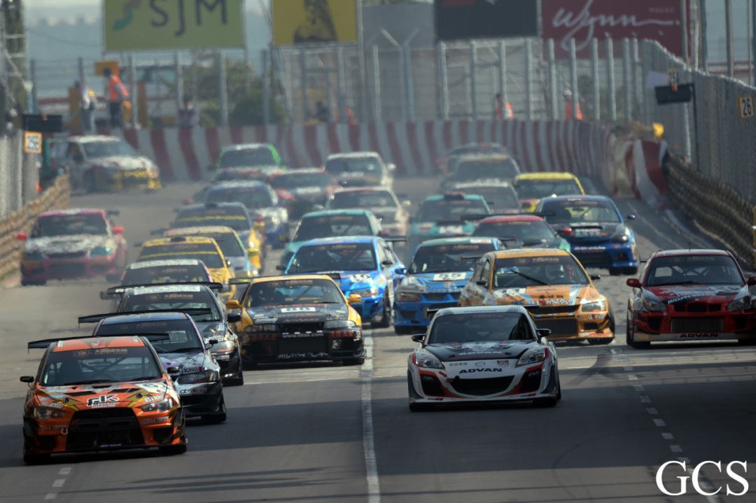 關(guān)于所謂的2024新澳門正版免費資本車的真相揭露——警惕網(wǎng)絡(luò)賭博陷阱，警惕網(wǎng)絡(luò)賭博陷阱，揭露所謂2024新澳門正版免費資本車的真相