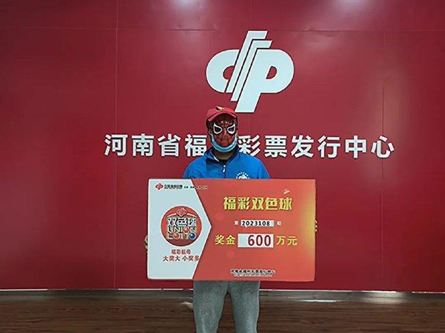 新澳門現(xiàn)場開獎(jiǎng)直播：感受心跳加速的時(shí)刻