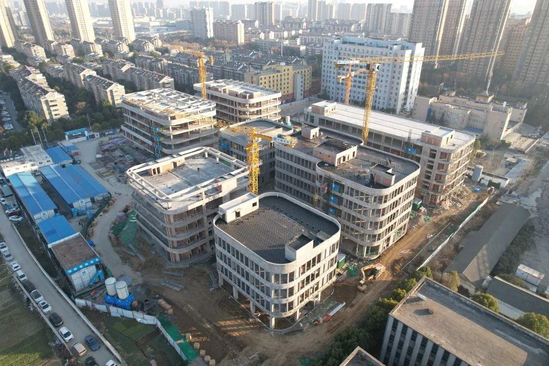 藍(lán)科高新，資金凈流出背后的市場(chǎng)解讀，藍(lán)科高新資金凈流出背后的市場(chǎng)深度解讀