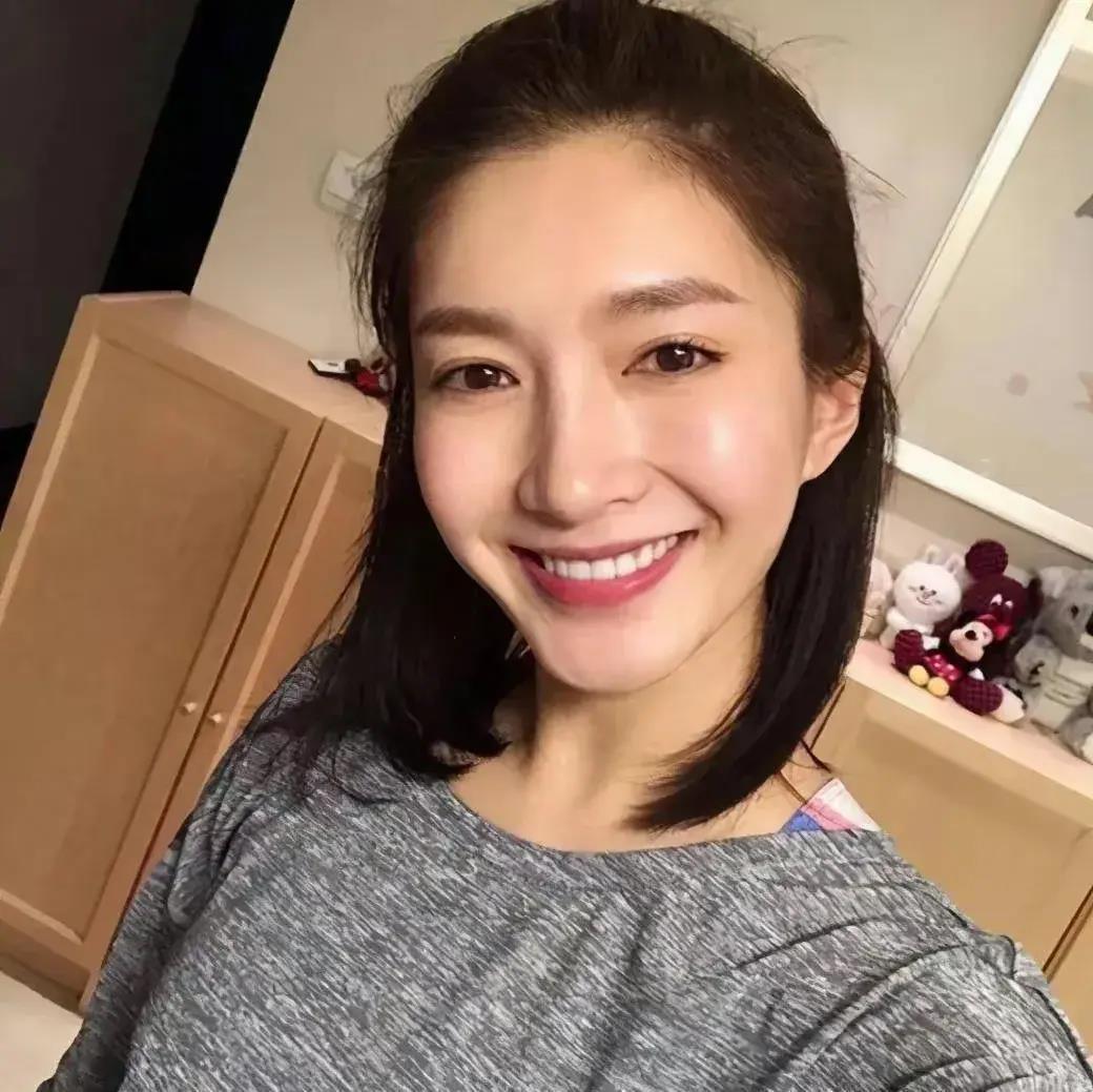 江疏影，口大佬的魅力與不凡之處，江疏影，口大佬的魅力與獨(dú)特風(fēng)采