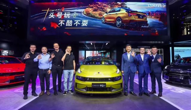 探索新澳門正版免費(fèi)資本車，未來(lái)出行的新篇章，澳門正版免費(fèi)資本車探索，未來(lái)出行的新篇章