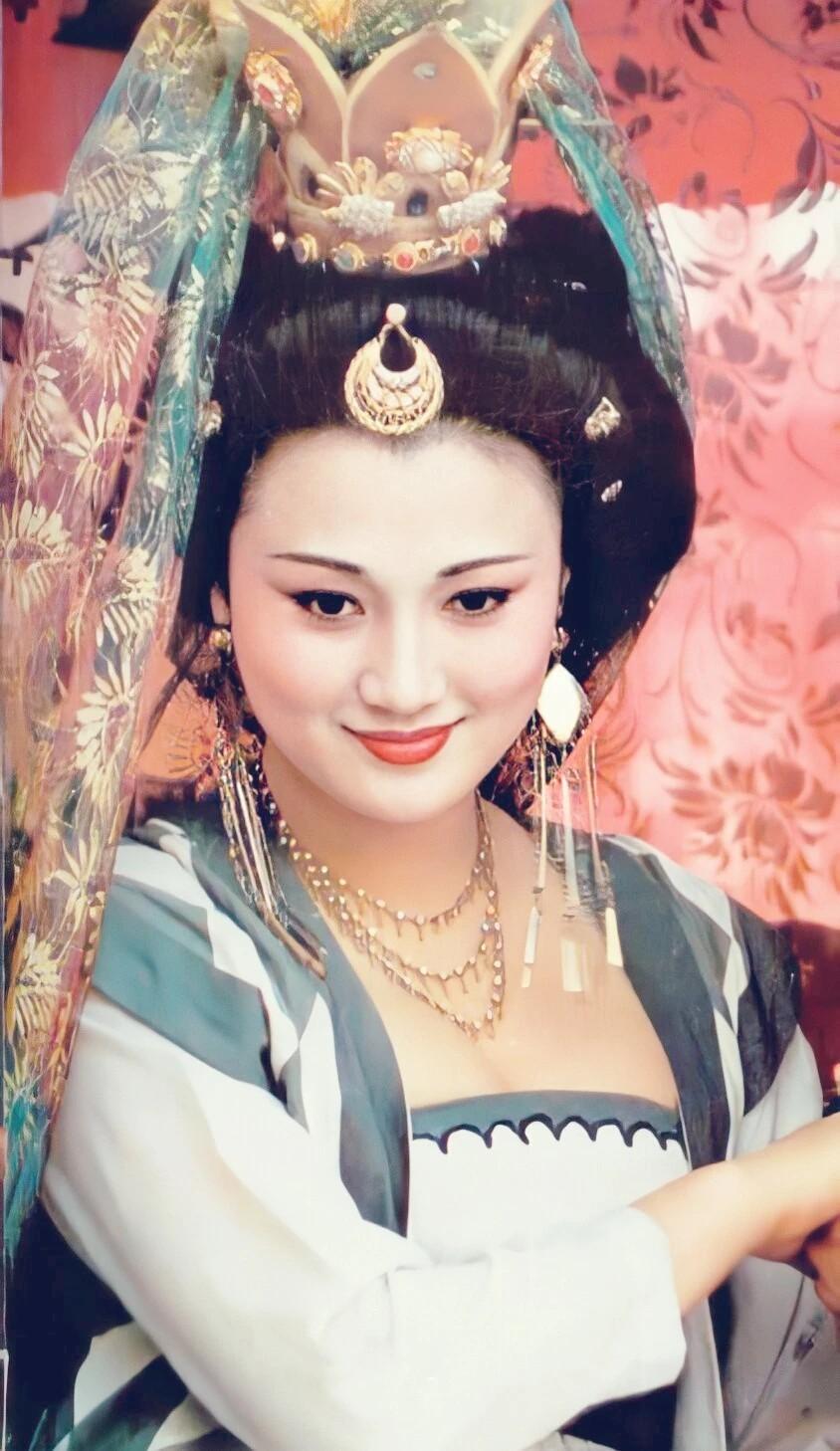 中國當(dāng)紅女星的魅力與影響力，中國當(dāng)紅女星的無限魅力與影響力