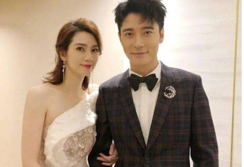 張丹峰洪欣婚變傳聞背后的真相探究，張丹峰洪欣婚姻傳聞背后的真相深度探究
