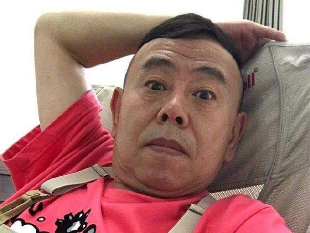 潘陽(yáng)個(gè)人資料，探索一位多才多藝的明星的生平，潘陽(yáng)個(gè)人生平探索，多才多藝的明星之路
