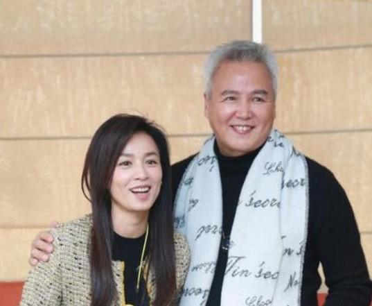 林瑞陽前妻照片，揭秘過去的秘密與情感的糾葛，林瑞陽前妻舊照曝光，探尋過往情感糾葛的秘密