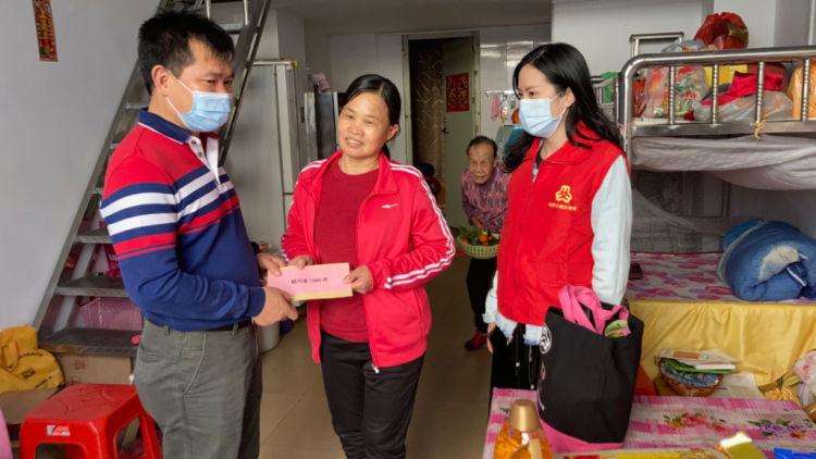 征兵啟事，號召35歲以下青年投身國防事業(yè)，征兵啟事，號召青年投身國防事業(yè)，招募35歲以下新兵